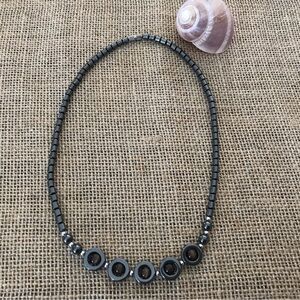 .Hematite Bead Necklace Choker Tiger’s Eye Accents Silver Tone beads Barr…